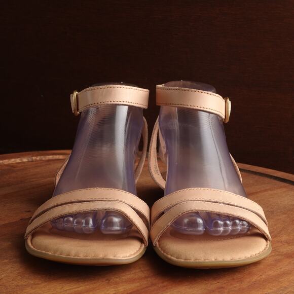 Born Sandals Womens SZ 9M Beige Mai Easy Leather Ankle Strap Comfort Flat Shoes - Picture 3 of 16